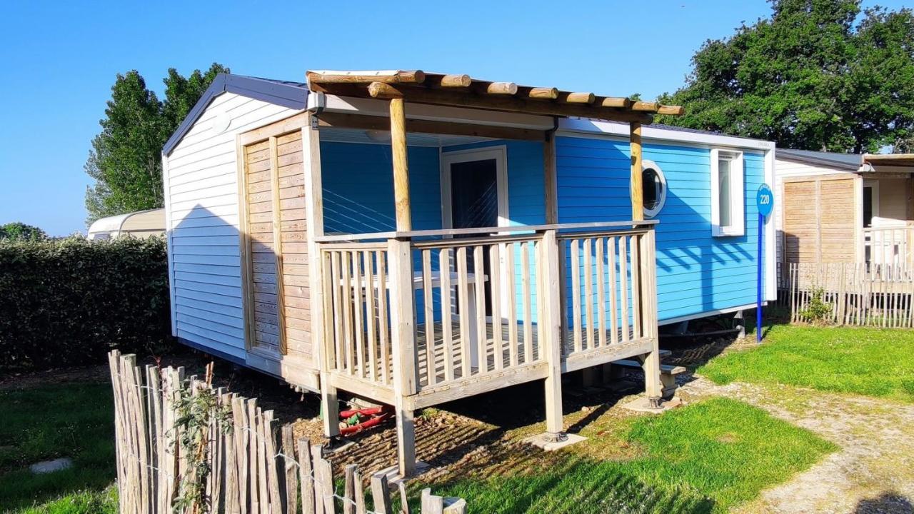 Camping Insolite Le Haut Village Saint-Michel-Chef-Chef Εξωτερικό φωτογραφία